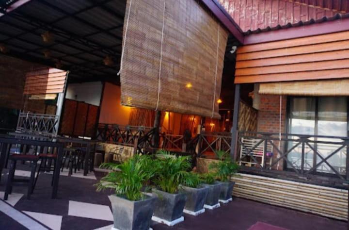 Villa Sala Vanna Savannakhet Εξωτερικό φωτογραφία